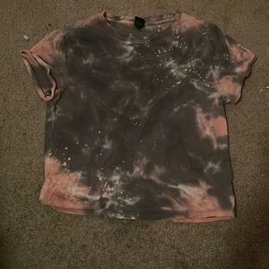 Very comfy shirt! Can look like a crop top, but it’s not too short.